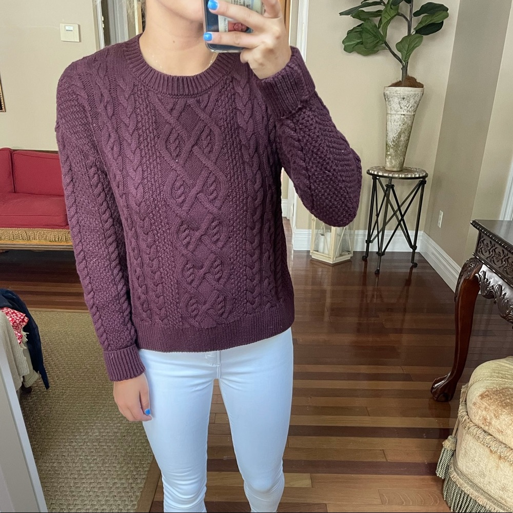 Abercrombie and Fitch Burgundy Sweater